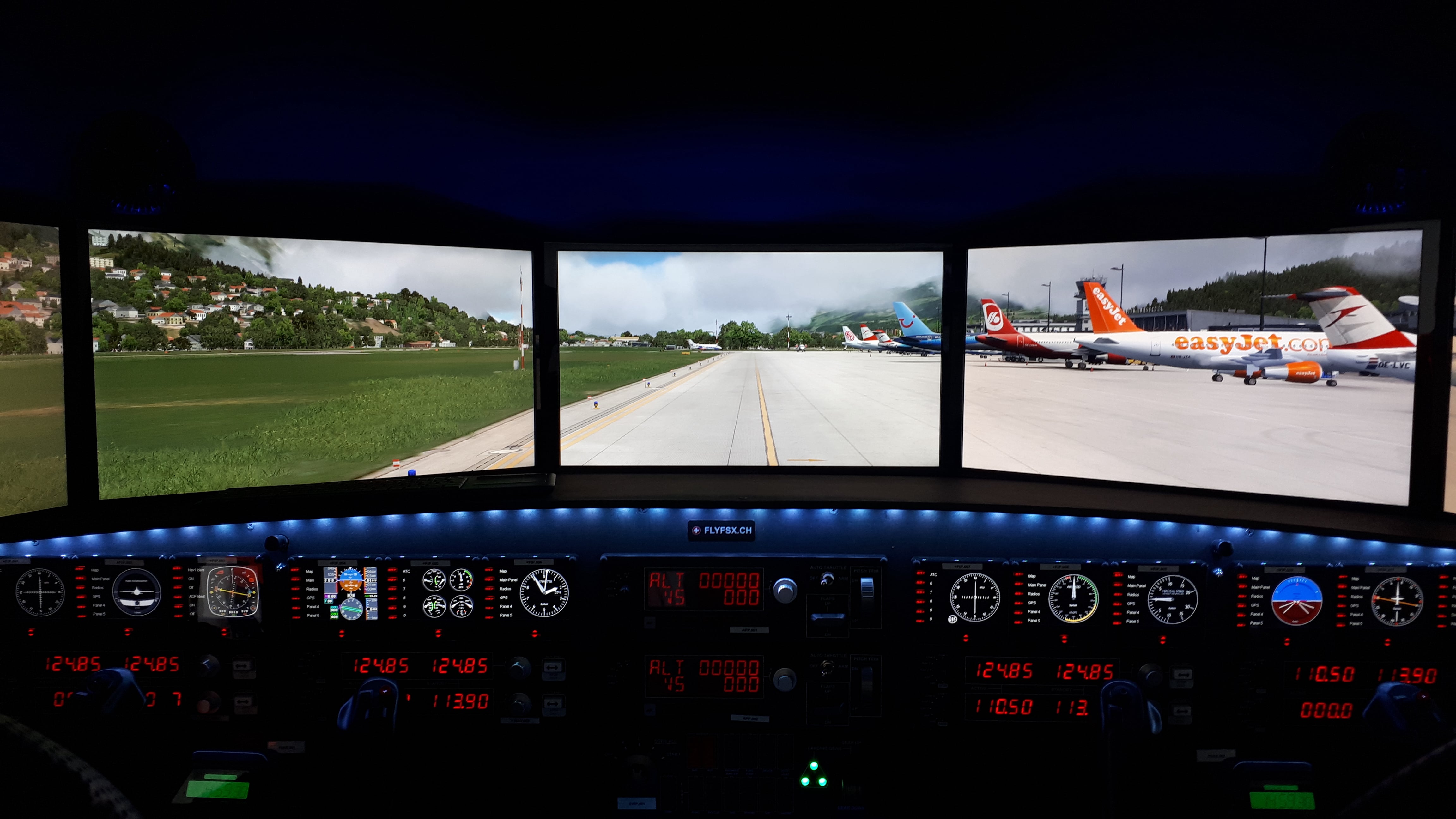 FLYFSX - Flugsimulator - Flight Simulator -  Rüchligweg 55 - 4125 Riehen - Basel - Baden - Aarau - Zürich - Schweiz - Lörrach - Freiburg - Deutschland. 